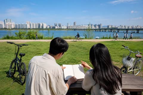 한 명은 파이어를 원하고 한 명은 불안할 때